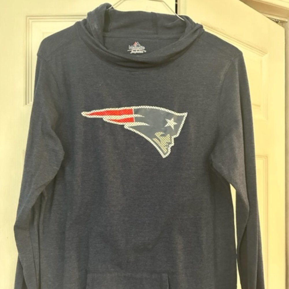 Majestic NE patriots woman's Long sleeve T-Shirt Hoodie